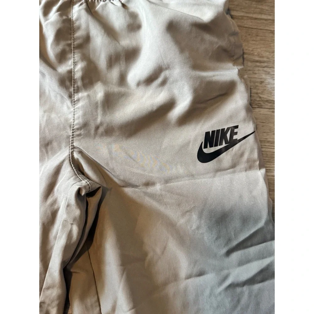Nike Boys Khaki Tan Windbreaker Track Pants Joggers Mesh Lined Size 5 4-5Y